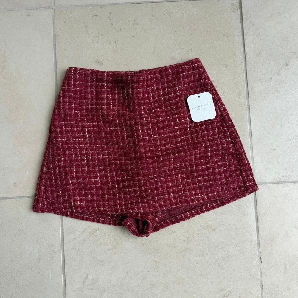 Altar’d State Tweed Shorts Burgundy Gold Textured High Waist XXS NWT